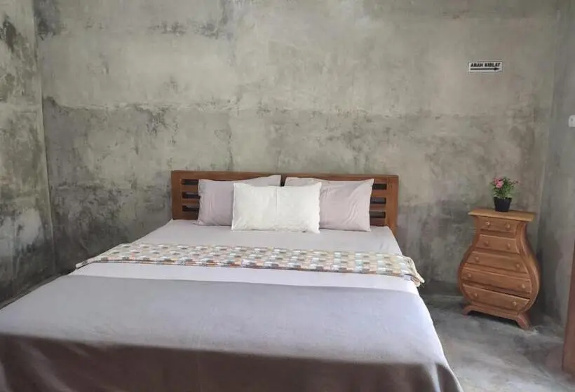 Camera Standard Vista Giardino, Watukarung Ristu Homestay