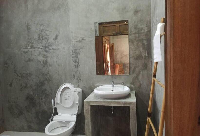 标准房带园景, Watukarung Ristu Homestay