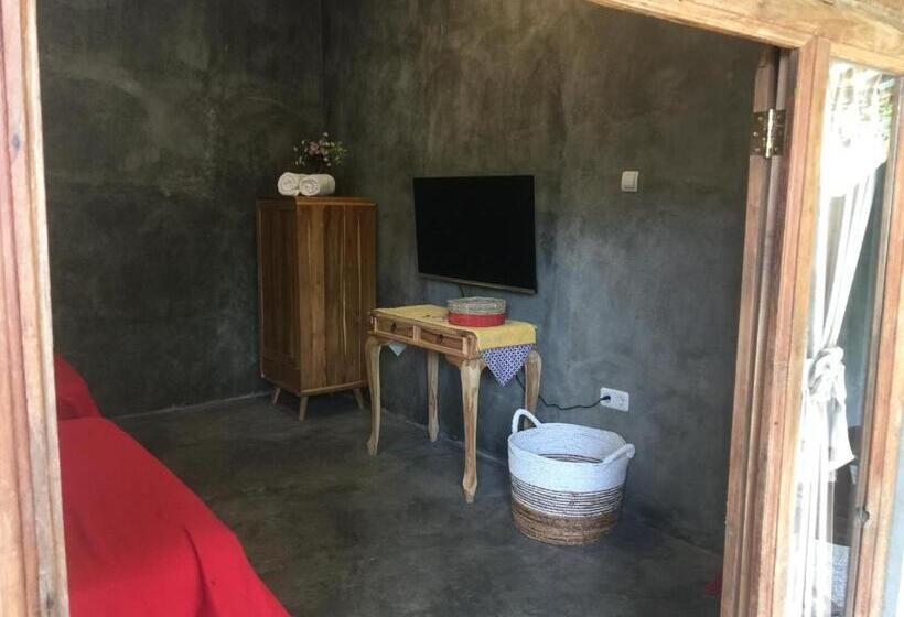 标准间带游泳池, Watukarung Ristu Homestay