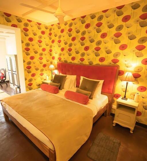 غرفة قياسية سرير كينج, Taylors Hill Boutique