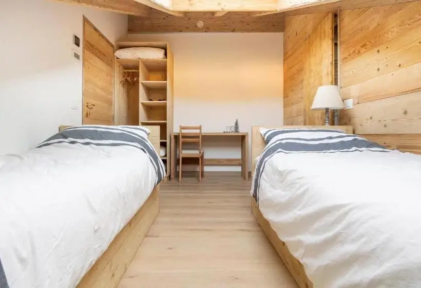 エコノミールーム, Casa Ekharle Affittacamere