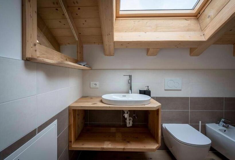 סטודיו דלוקס, Casa Ekharle   Affittacamere