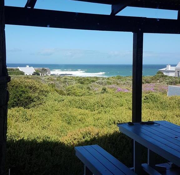 침실 1개 주택, West Coast Seaside Getaway