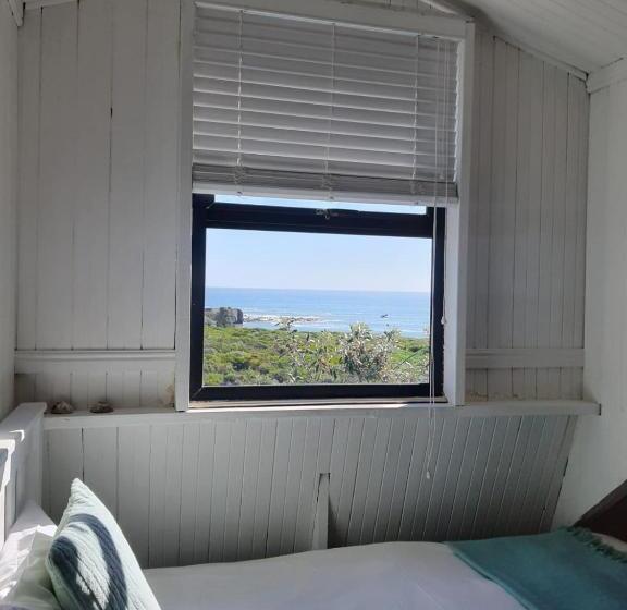 Номер Комфорт, West Coast Seaside Getaway