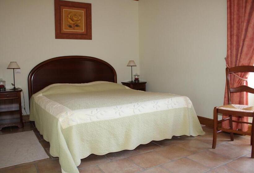 ガーデンビュースタンダードルーム, Le Logis Du Château