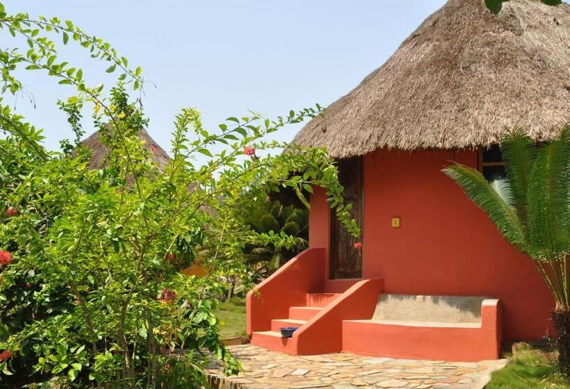 غرفة قياسية سرير كينج, Ankobra Beach Resort