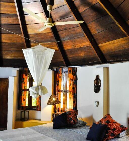 غرفة قياسية سرير كينج, Ankobra Beach Resort