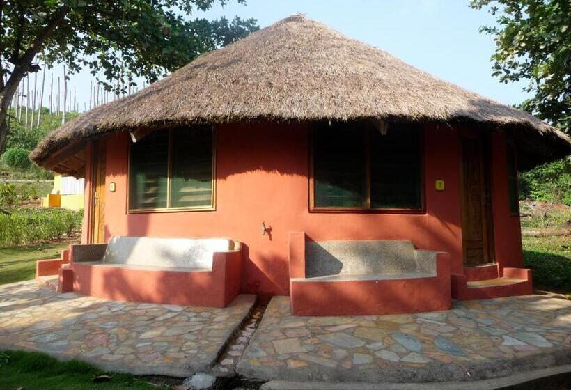 Номер Deluxe Вид на Море с Балконом, Ankobra Beach Resort