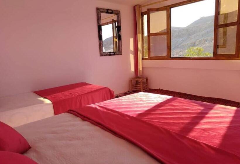 Четырехместный Номер Стандарт, Maison Les Grôttes