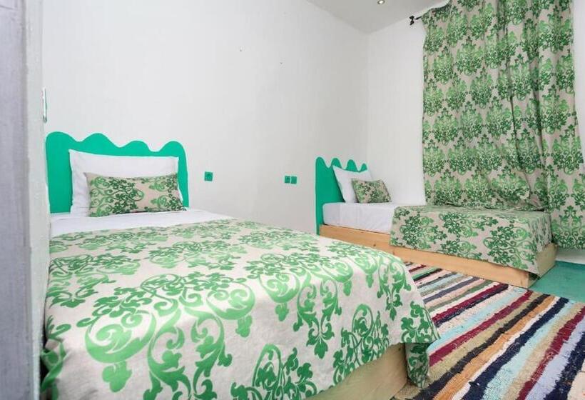 Четырехместный Номер Стандарт, Maison Les Grôttes