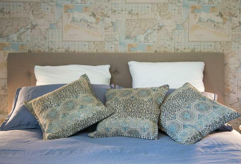 חדר סטנדרט עם טרסה, Les Dames De Nage