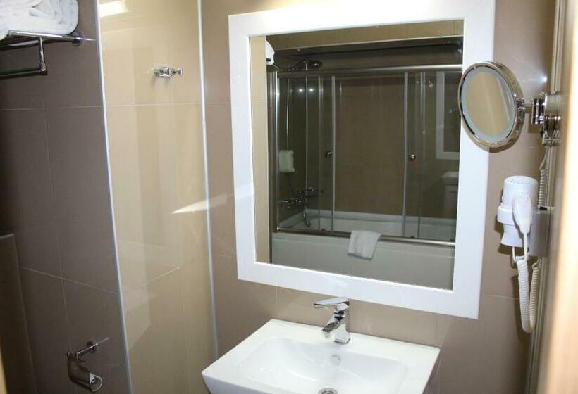 スタンダードルーム, Grand Cali