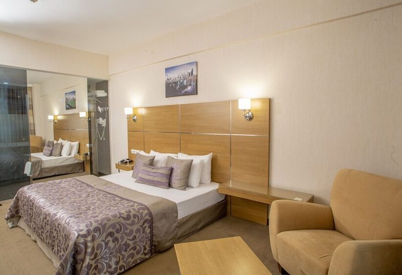 デラックスルーム, Grand Cali