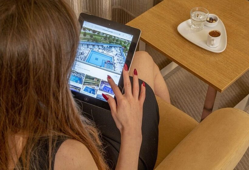 デラックスルーム, Grand Cali