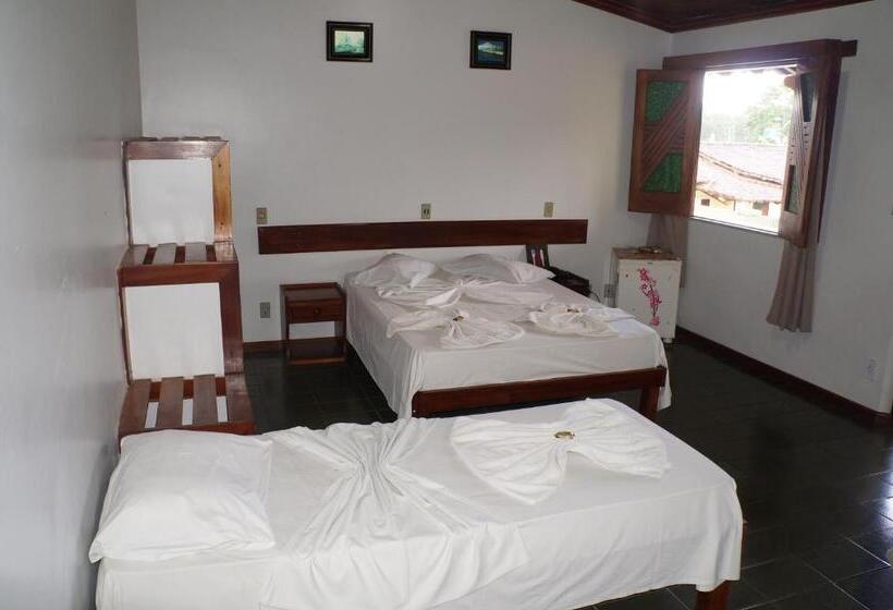 Standaard Driepersoonskamer, Pousada Do Bosque