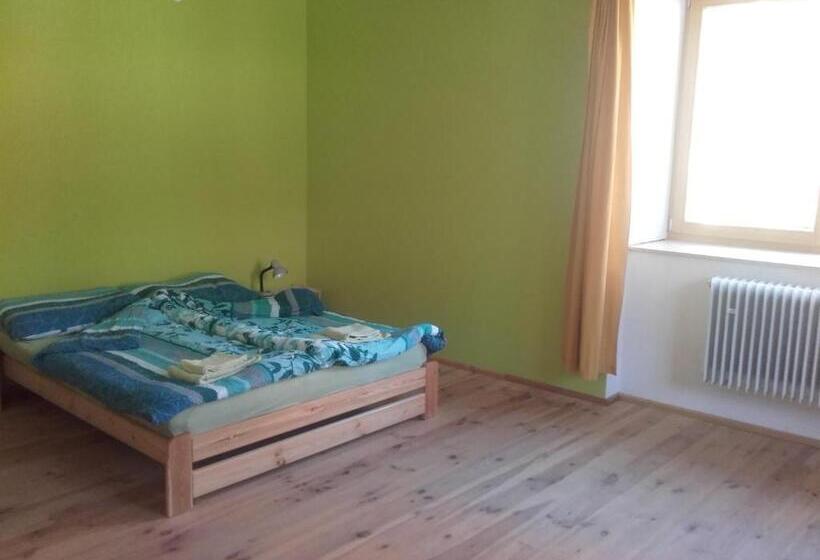 Négyágyas Standard Szoba, Kyprův Mlýn