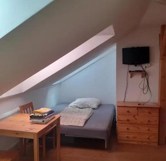 Standard studio with river view, Kyprův Mlýn