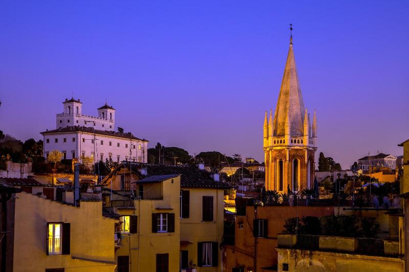 חדר דלוקס, Gaya