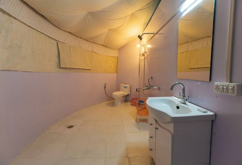 Comfort Tent, Pangong Sarai