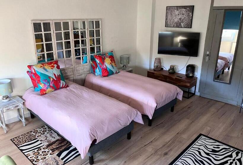 חדר דלוקס, Le Numero 15