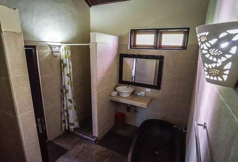 غرفة عائلية, Nembralanow