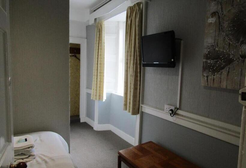 חדר סופריור לשלושה, The Crown