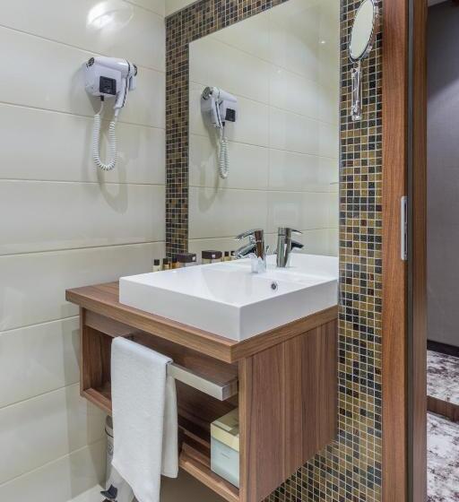 חדר סטנדרט, Outlet Hotel Polgár