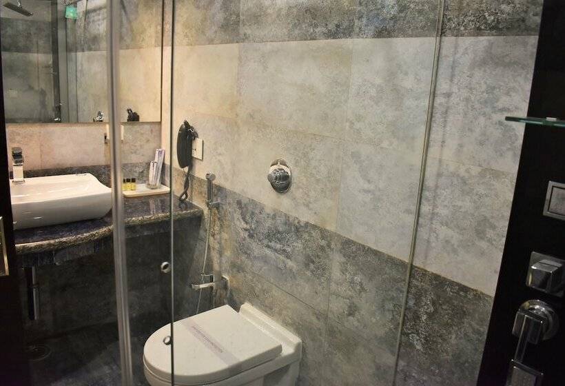 エクゼクティブスイート, Silver Arcade Premier, Malda, Wb