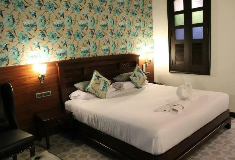デラックスルーム, Symphony Summer Sands Beach Resort And Spa
