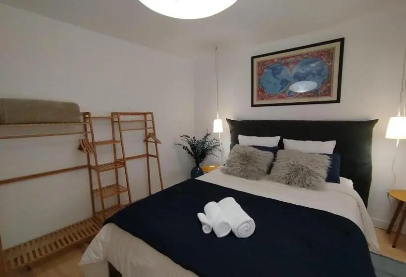スタンダードルーム, Chambres D Hôtes Et Gîtes  L Abri Sous Roche