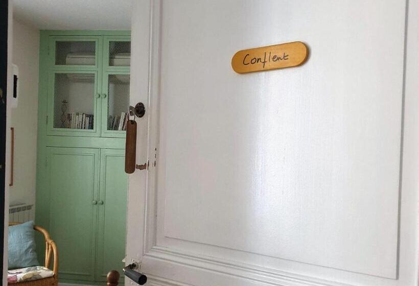 Номер Комфорт, Chambres D Hôtes Et Gîtes L Abri Sous Roche