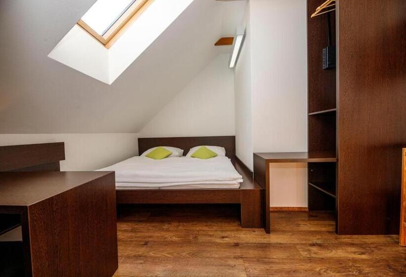 スタンダードルーム, Penzion Blanský Les