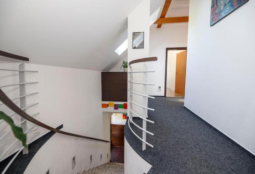 スタンダード4人部屋, Penzion Blanský Les