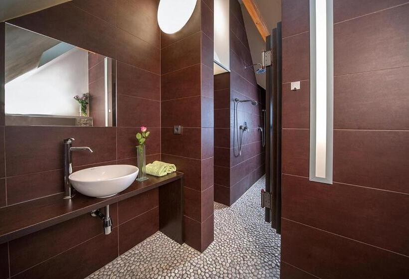 スイート, Penzion Blanský Les