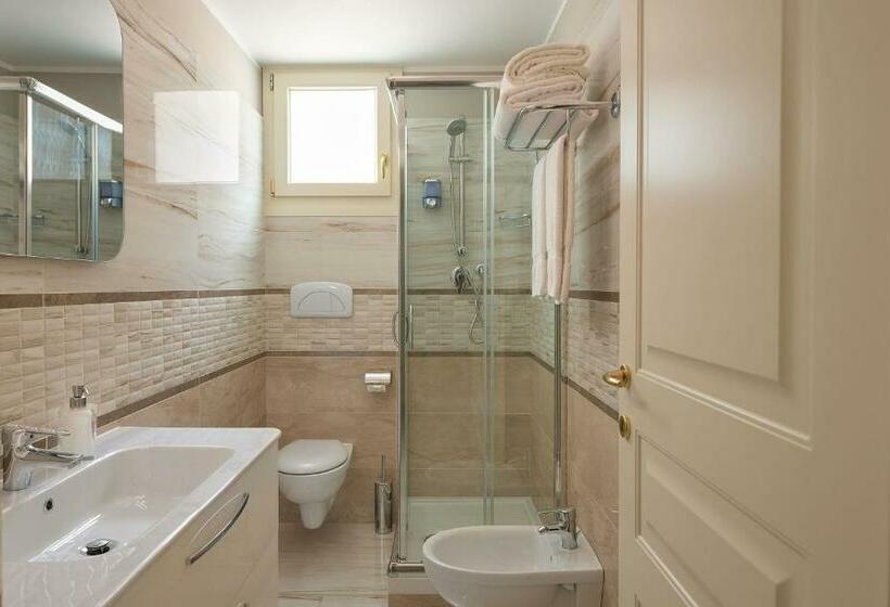 غرفة قياسية, Rome Airport Inn