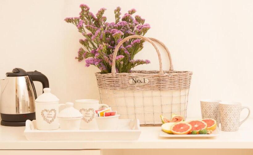 غرفة قياسية ثلاثية, Rome Airport Inn