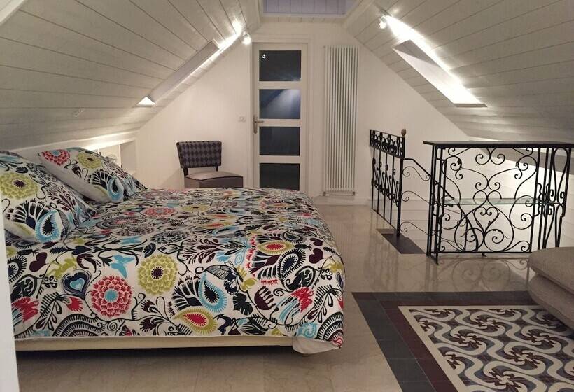 غرفة قياسية, Chateau D Avesnes  Le Castelet