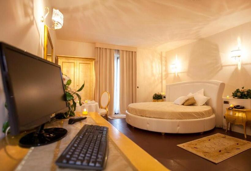 סוויטת סופריור, Tenuta Ippocrate