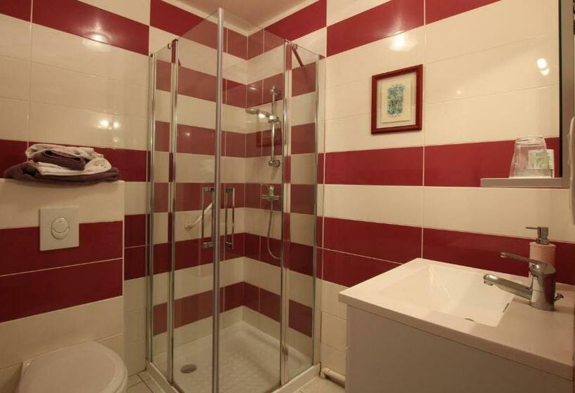 스탠다드 트리플 룸, La Grange De Georges