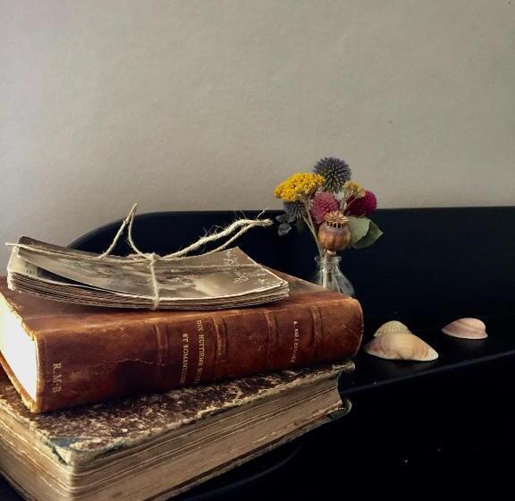 غرفة قياسية مزوَّدة بشُرفة, Le Logis Blanc Bed&breakfast