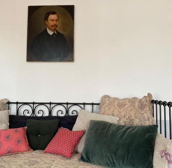 غرفة قياسية مزوَّدة بشُرفة, Le Logis Blanc Bed&breakfast