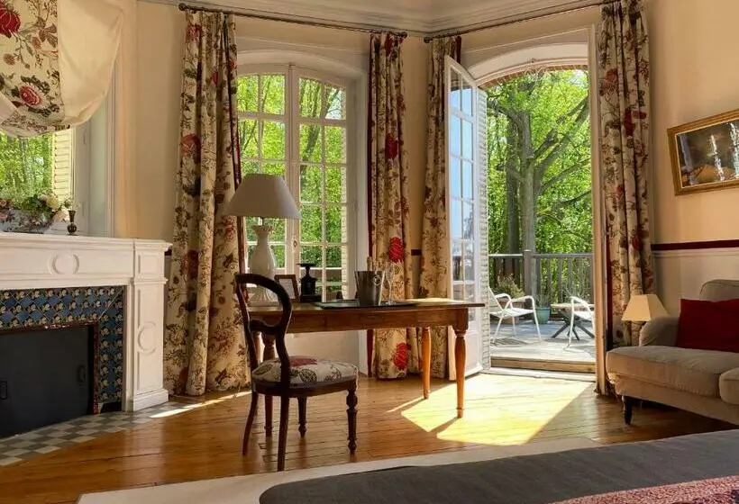 テラス付スーペリアルーム, Villa Du Châtelet