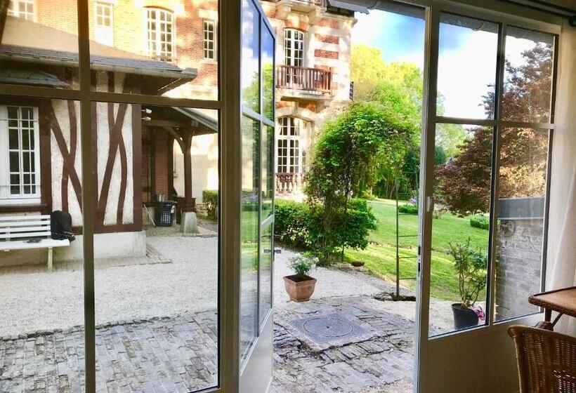 غرفة قياسية مطلّة علي الحديقة, Villa Du Châtelet