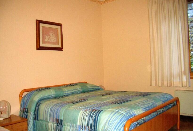 四人标准间, Ristorante Fiorelli