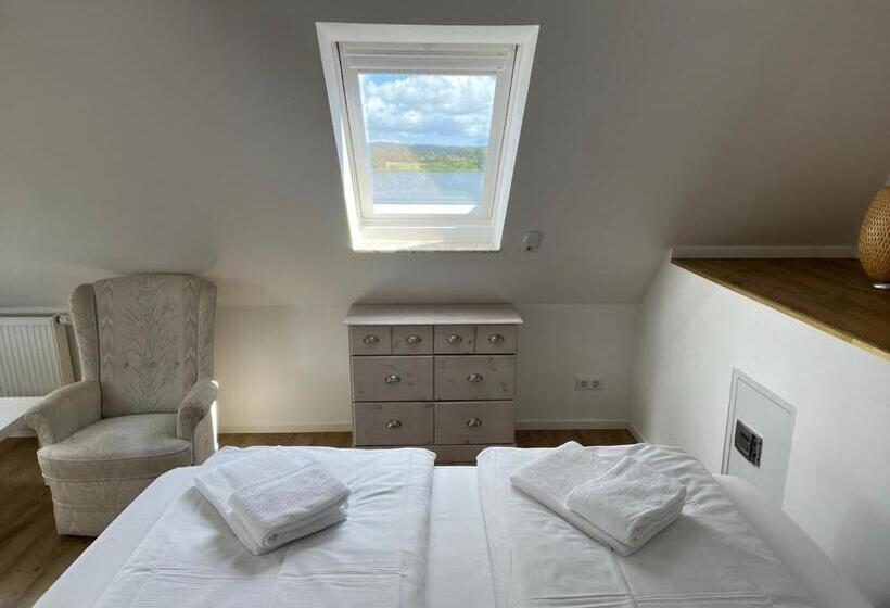 Suite with lake view, Seeblick Försterhaus