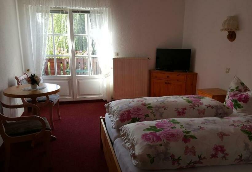 バルコニー付きスタンダードルーム, Jagerheim Lobsal