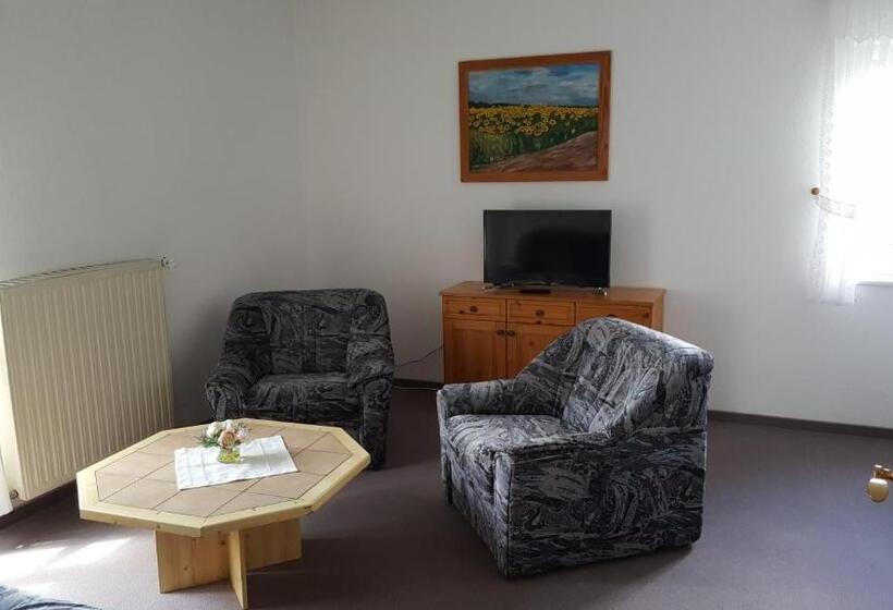 バルコニー付き１ベッドルームアパートメント, Jagerheim Lobsal