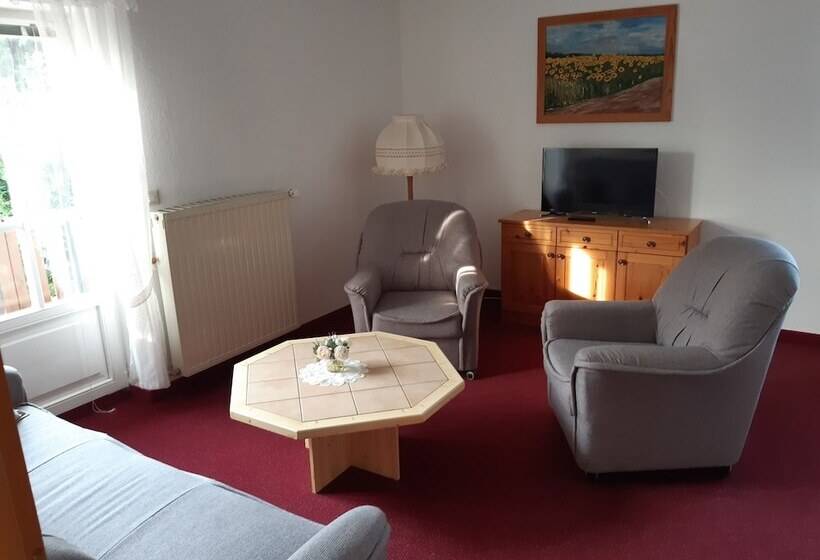 バルコニー付き１ベッドルームアパートメント, Jagerheim Lobsal