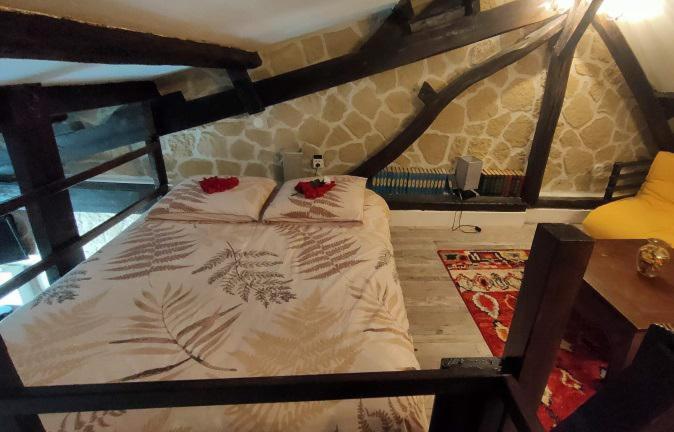 דירת חדר, Chez Aurélia Chambres & Table D Hôtes