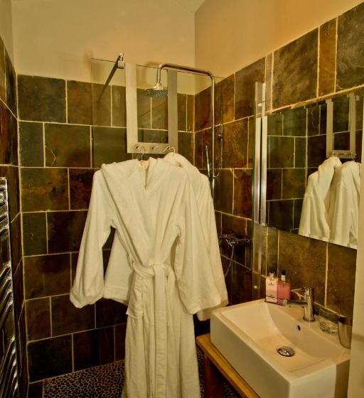 수피리어 룸, Bel Endroit